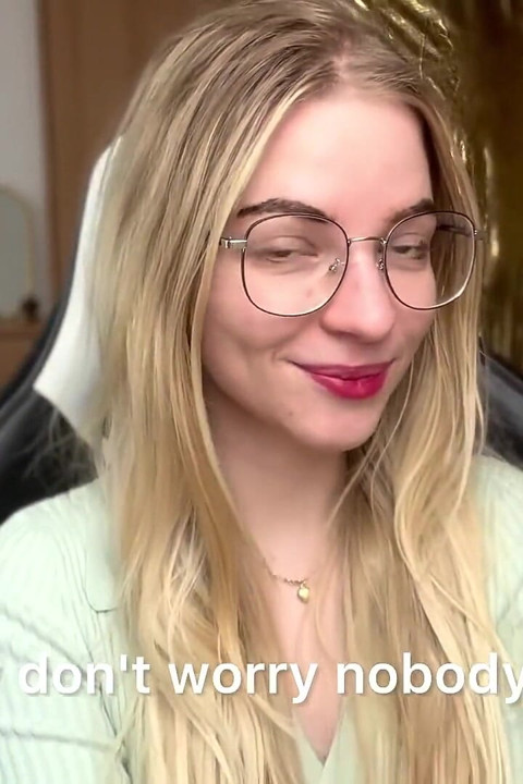 Nós dois conhecemos o seu gay