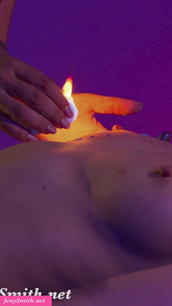 Jeny Smith was stained with hot wax from her dominant Mistress