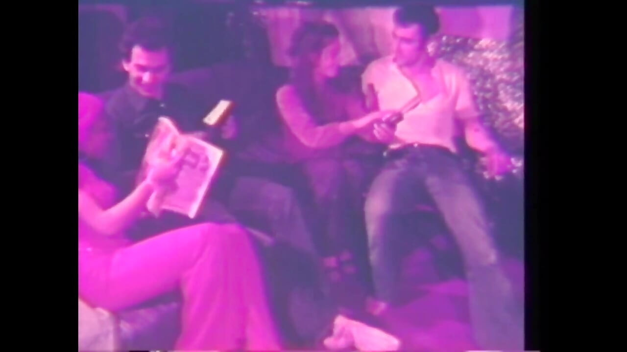 مجموعة من المنحرفين