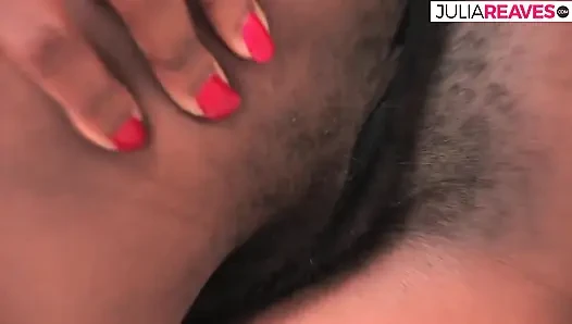 Cewek semok kulit hitam ini dientot habis-habisan sama kontol besar sampai dicrot di dalam