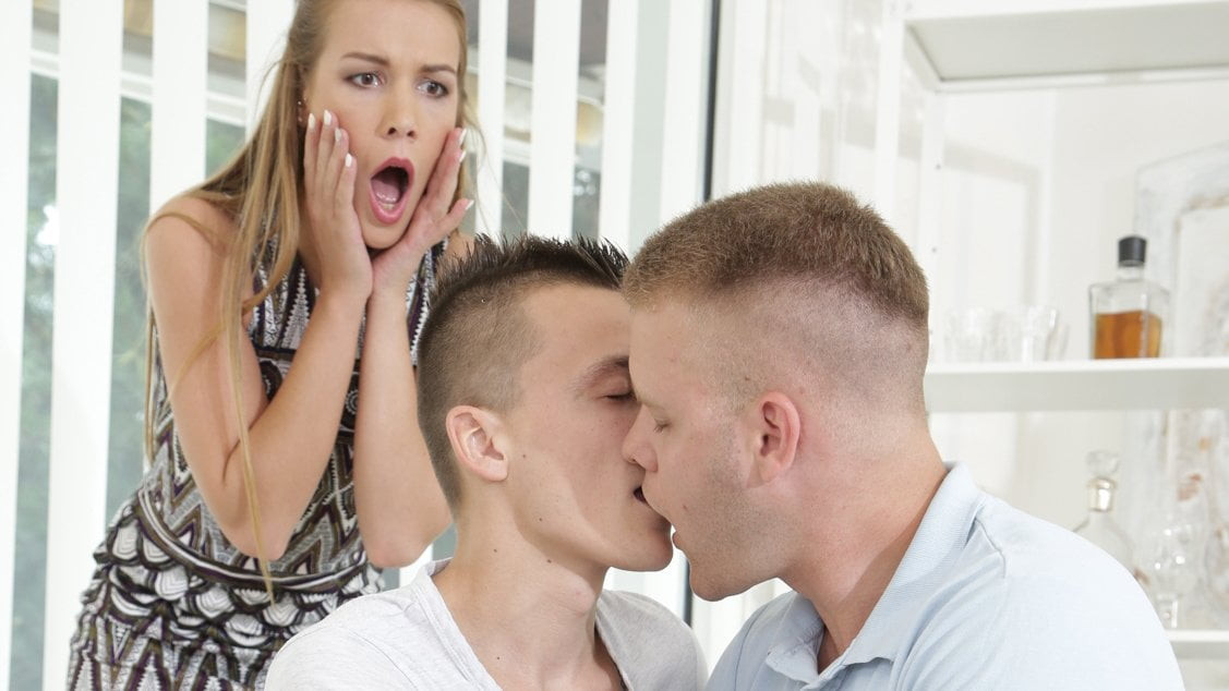 Cheating bisex guy