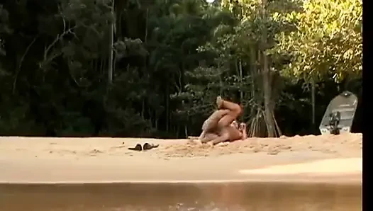 Gorgeous young Latina takes it in every hole right on the water