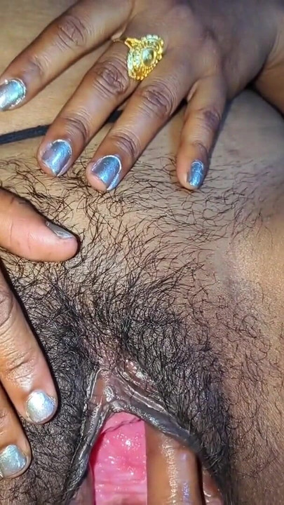 Devar ne bhabhi cute chut me hanthi ghussa ke maza liya.indian desi village girlfriend ko boyfriend ne chut me… | Clip 1