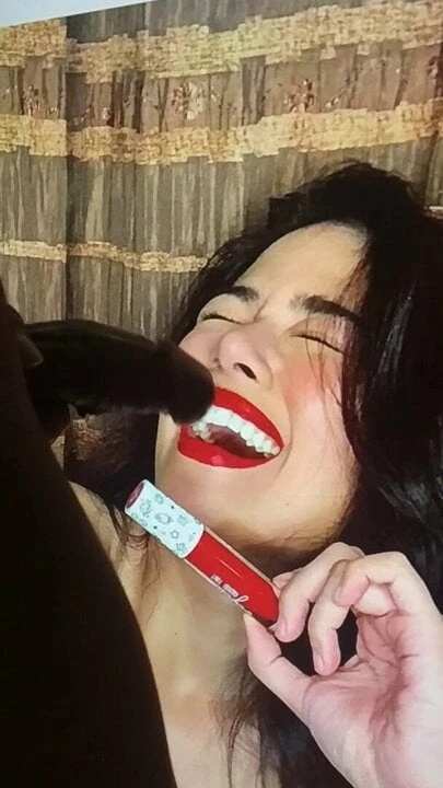 Gigi de Lana - penghormatan pancut