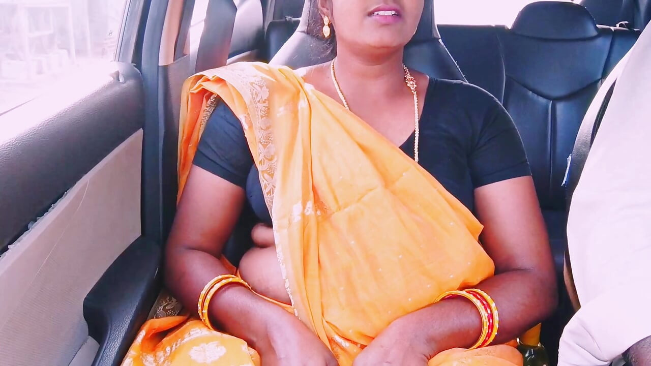 देसी साड़ी नौकरानी कार में सेक्स तेलुगु गंदी बातें।