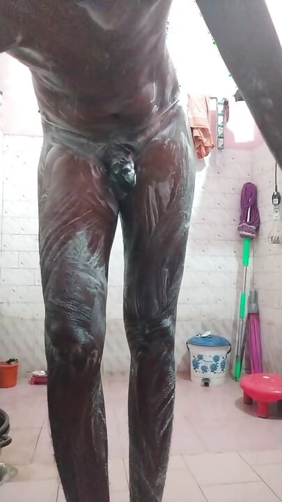 Tamil10inches Sexy Shower Is Backk