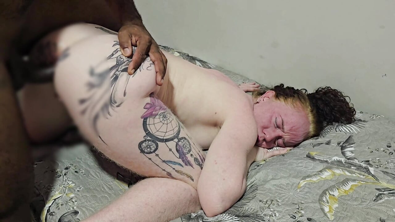 Intense anal sex leaves my cocked ass oozing cum