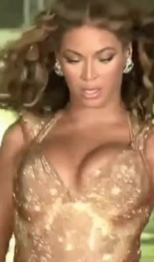 Laço de peitos da Beyoncé # 15