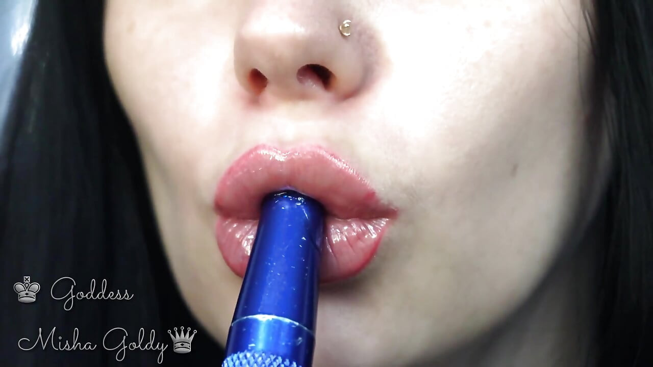 Cum to my big glossy seduction and big hookah smoke!