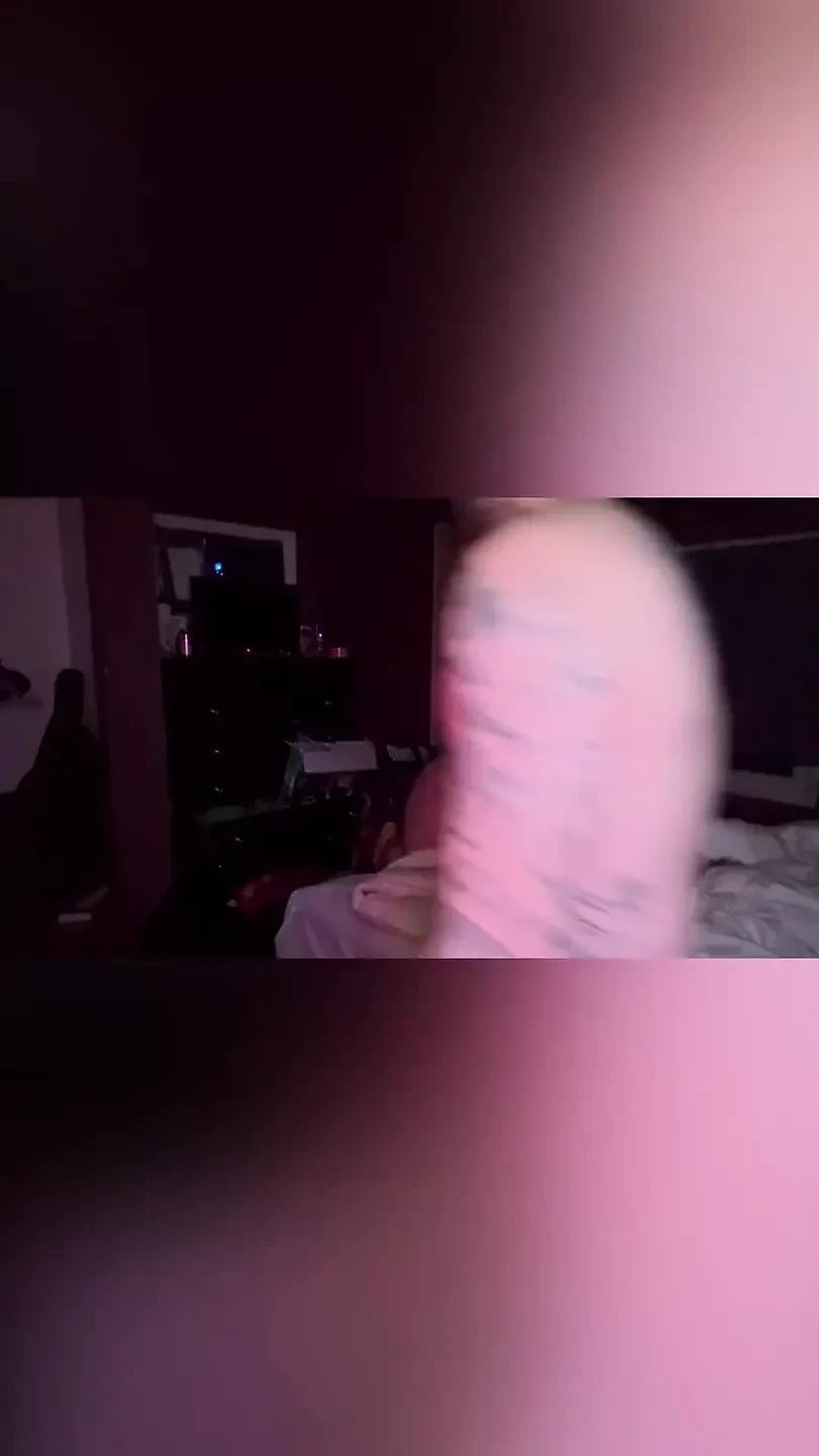 Lồn và đít ướt át