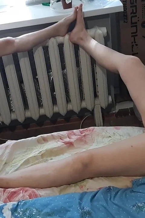 Two Gymnasts Girls Masturbate During Training