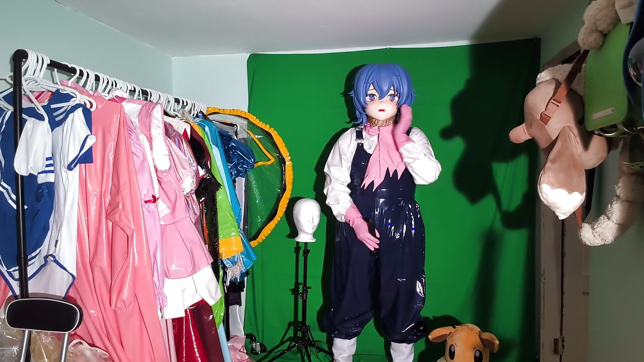 PVC Kigurumi Cosplayer Gardener Outfit Vibrator Play