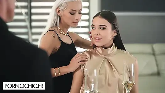 Zum ersten mal für drei