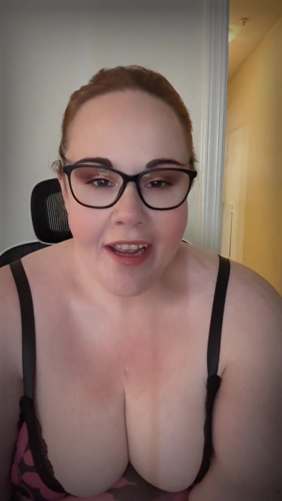 Sissy terapeut HollyLou | Klipp 2