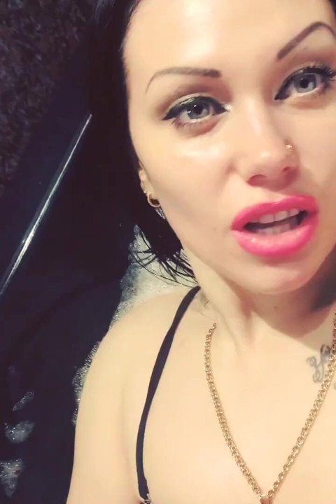 Pink lips and my feet will make you cum