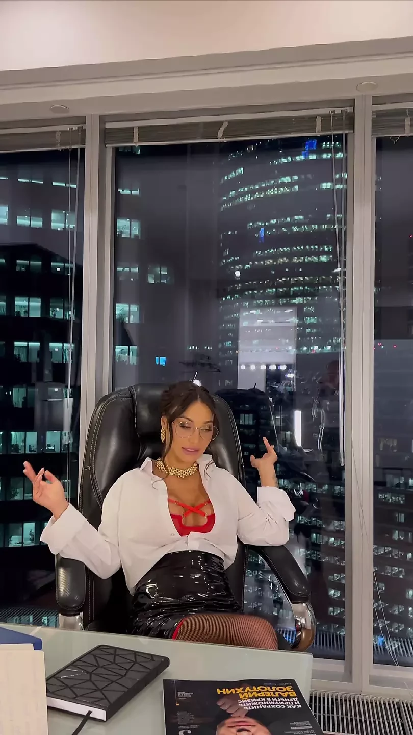 Lady Boss Monika Fox Have Fun At The Office In The Evening