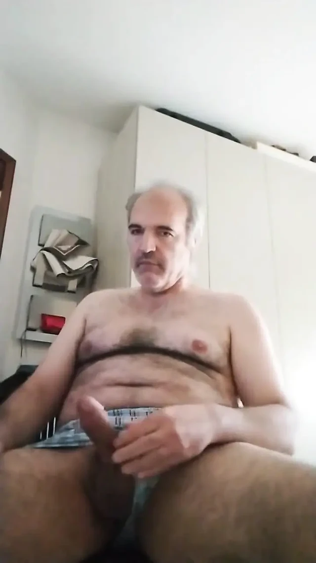 Jerk off Your Penis to Truly Enjoy Your Short Life
