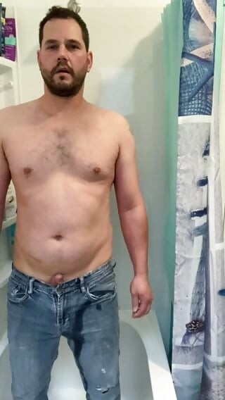 Peeing jeans