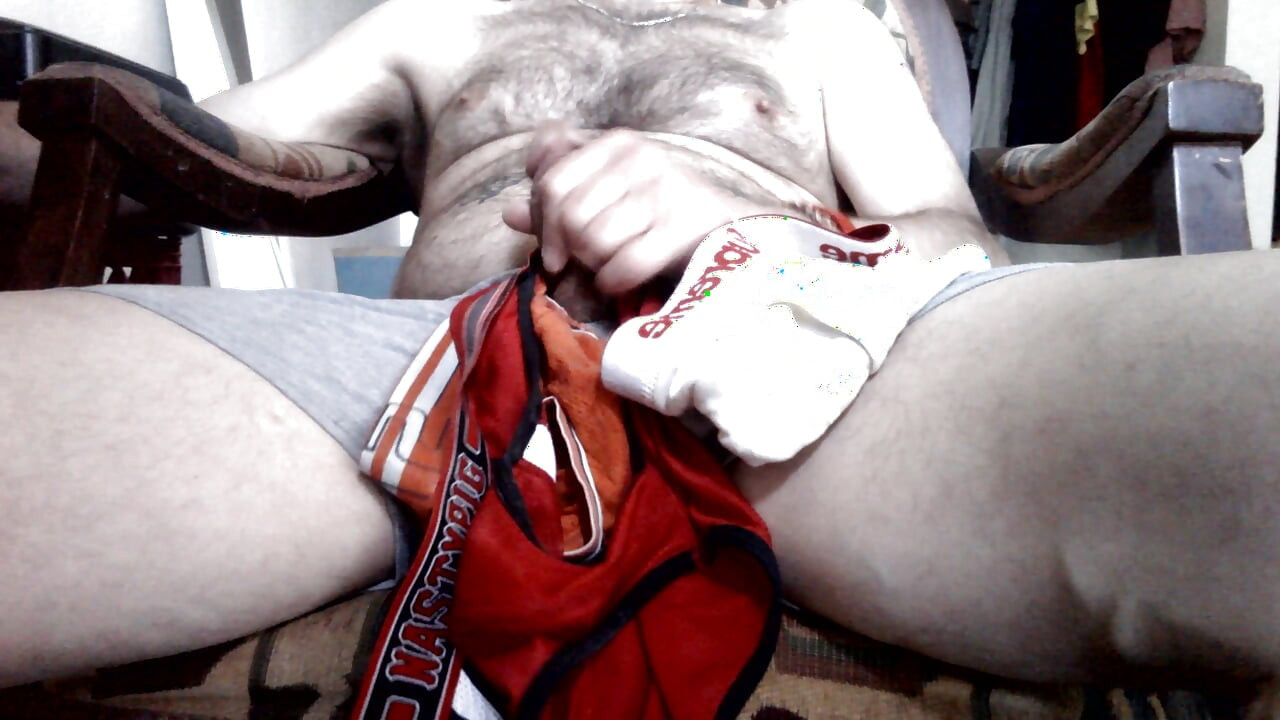 Excellent hairy Italian masturbator cumshot in underwear