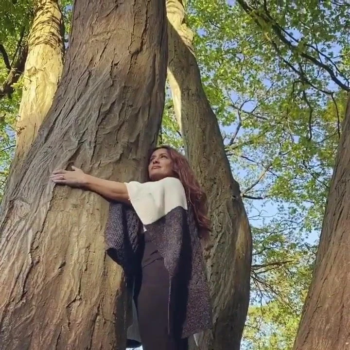 Salma hakey büyükleri seviyor