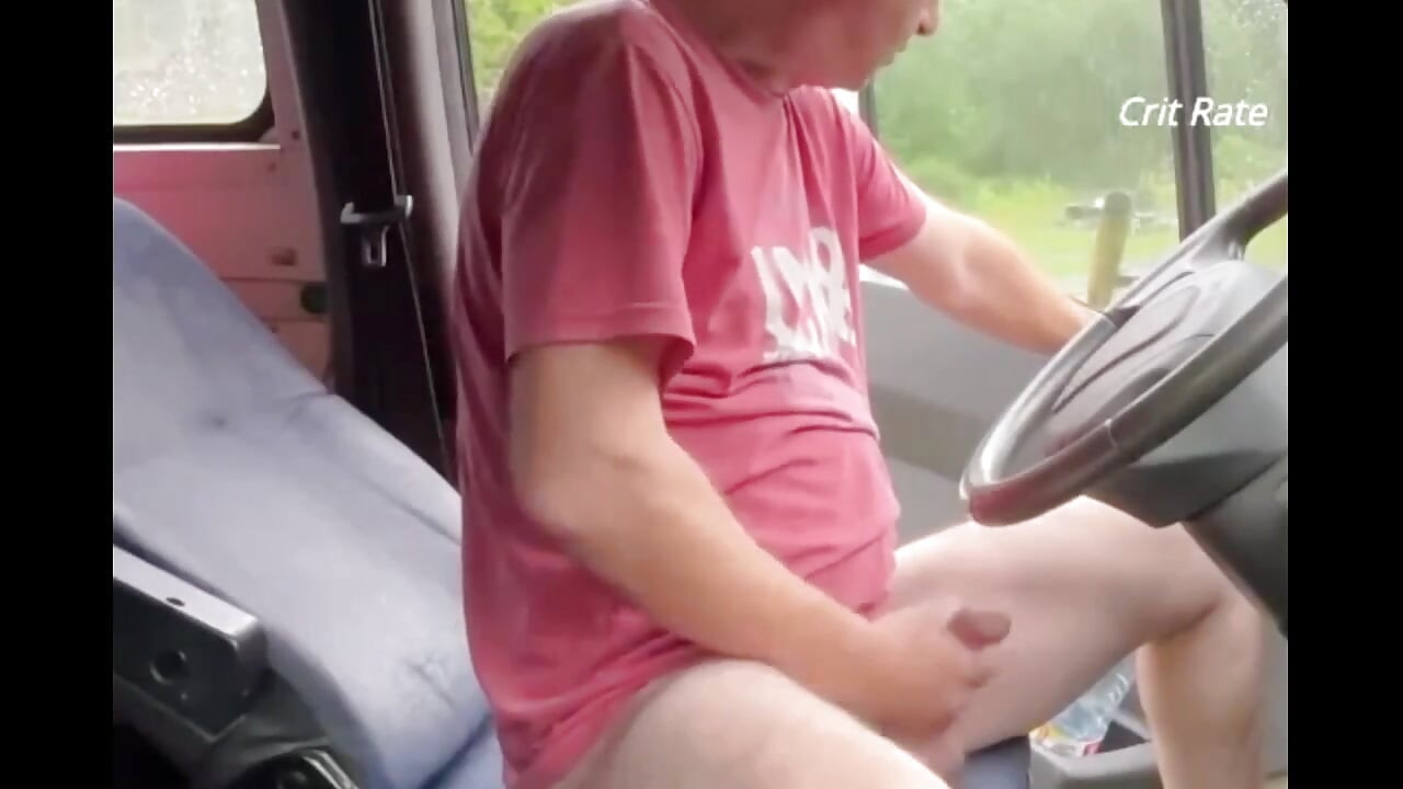 Na parkiralištu kamiona pronalazim super veliki kurac