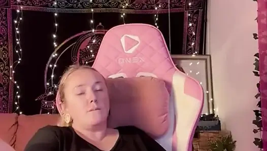 Riesigen dildo benutzen