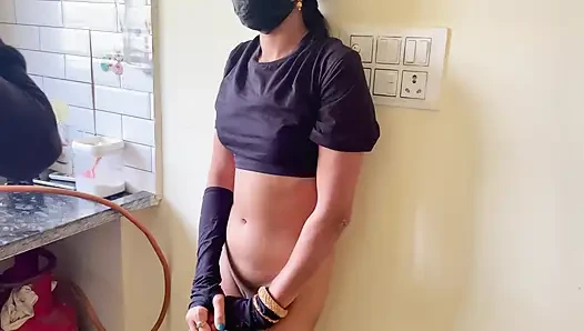 Unutulmaz mutfak seksi (Hintçe ses kaydı)