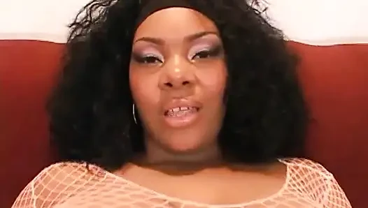 Amazing ebony girl is making her guy crazy with her big ass