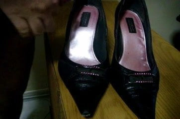shoejob with cum