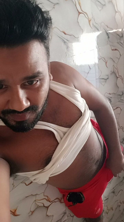 Play Heard boy nawab in first video