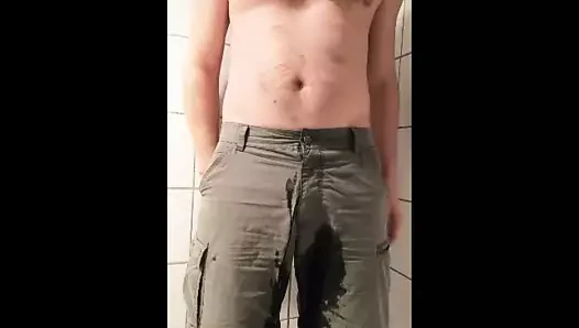 tekrar benim külot işedi