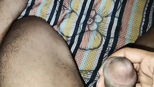 Desi  girlfriend boyfriend real homemade Fucking in Indian Porn video
