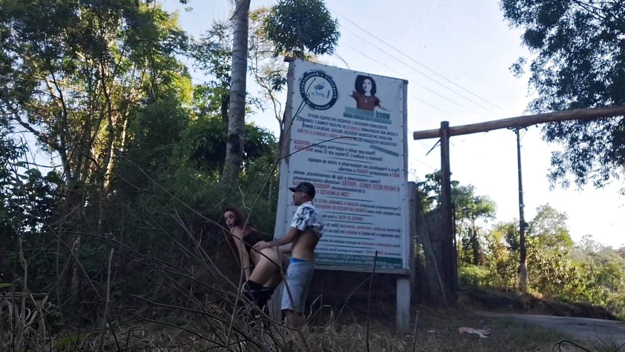 APP Driver Woman Stopped Outdoor Car To With Passenger!