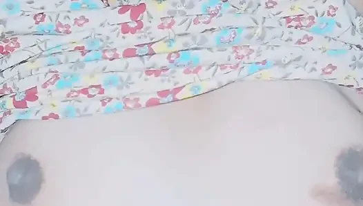 Amcığını Yamaya Başladım Ve Eğlenceliydi.