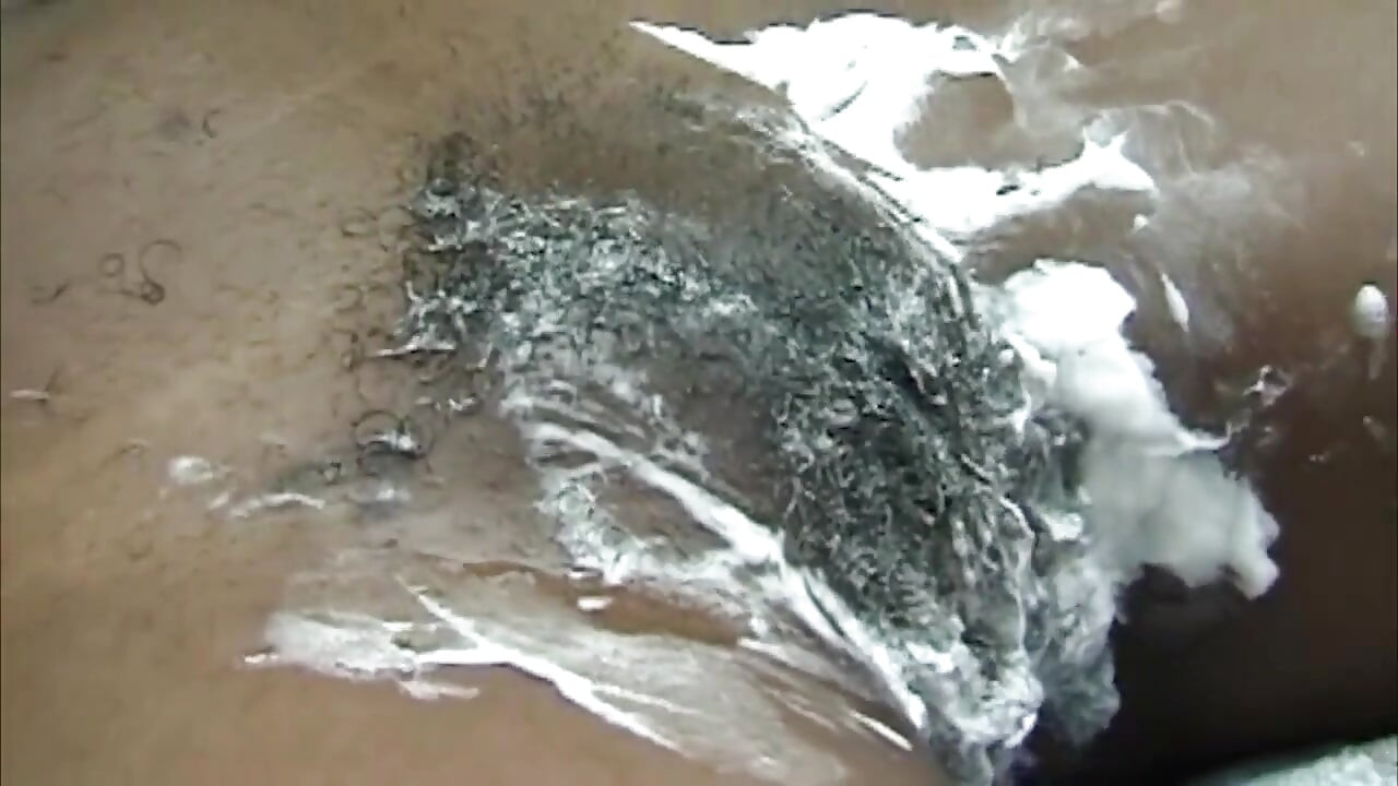 Mature Black MILF Shaved Before Passionate Bedroom Ride