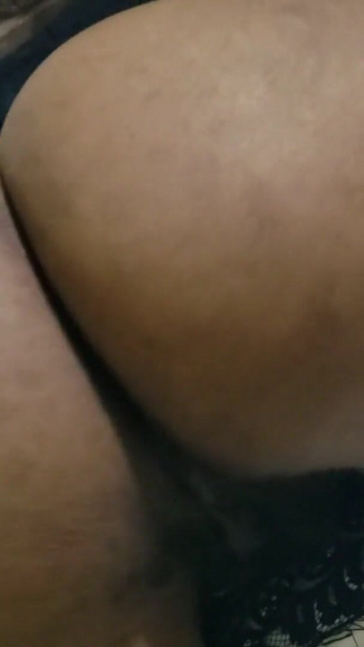 She wants a bad in her ass - milf porn - XXX | Clip 1