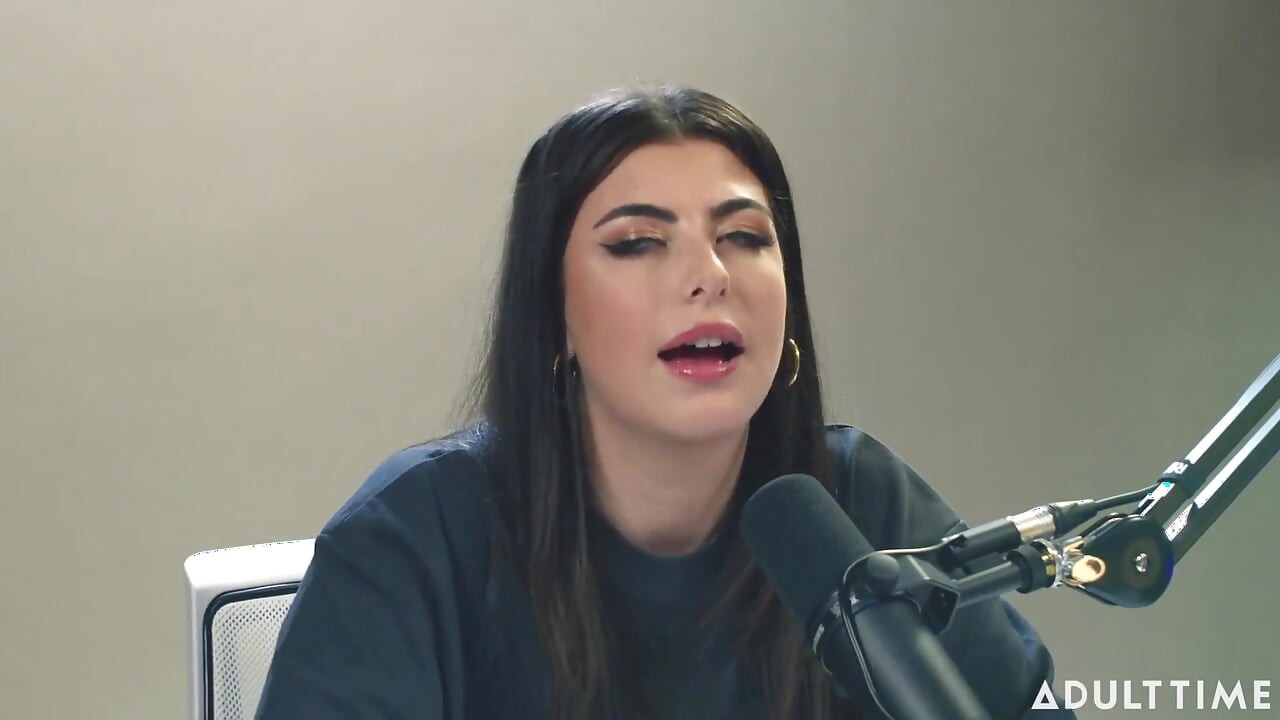 Gal Ritchie: chica spiegler y amante hentai | el podcast de tiempo para adultos