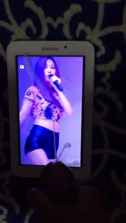 Girl's Day Yura cum tribute