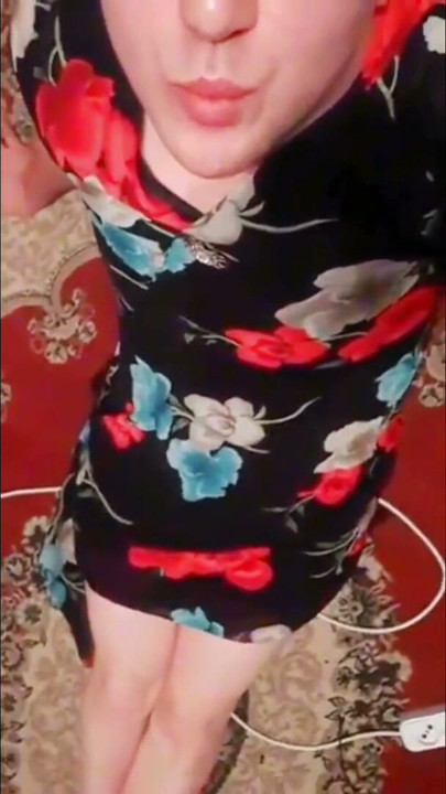 Princesa de Pornhub, travesti linda y Crossdresser Kitty, shemale preciosa | Clip 1