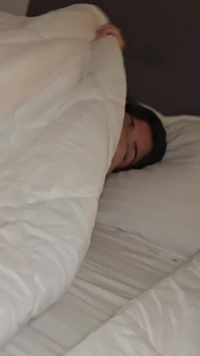 Stepsister masturbates in the same bed with her stepbrother and they end up fucking until they cum in her mouth. | Clip 1