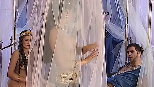 Aksi pesta cosplay terpanas dengan cewek-cewek Jerman yang menakjubkan