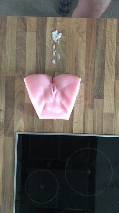 Fuck my pussy with a big cum