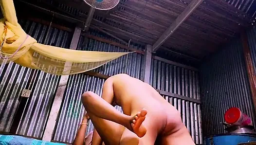 Bengalische desi bou er Sathe tiefe Intimität und romantischer doggystyle