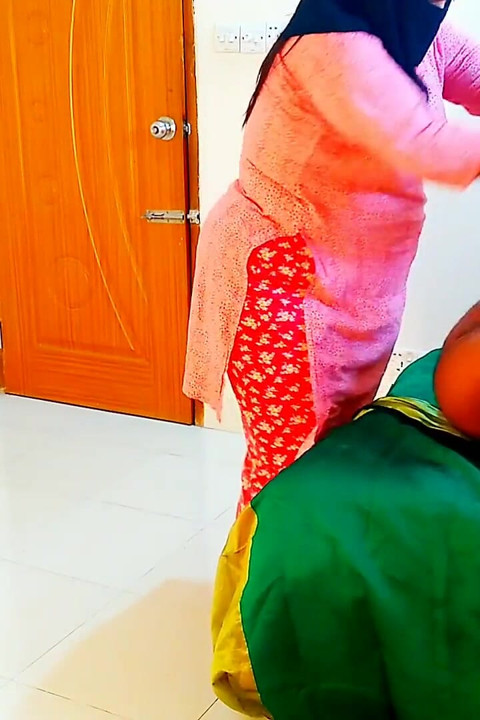 Stepson Enters Stepmom's Room & Jabardasti Fight to Tie Her Fo...but Hot MILF Stepmom Ties Stepson & Fucks His - Cowgirl Sex