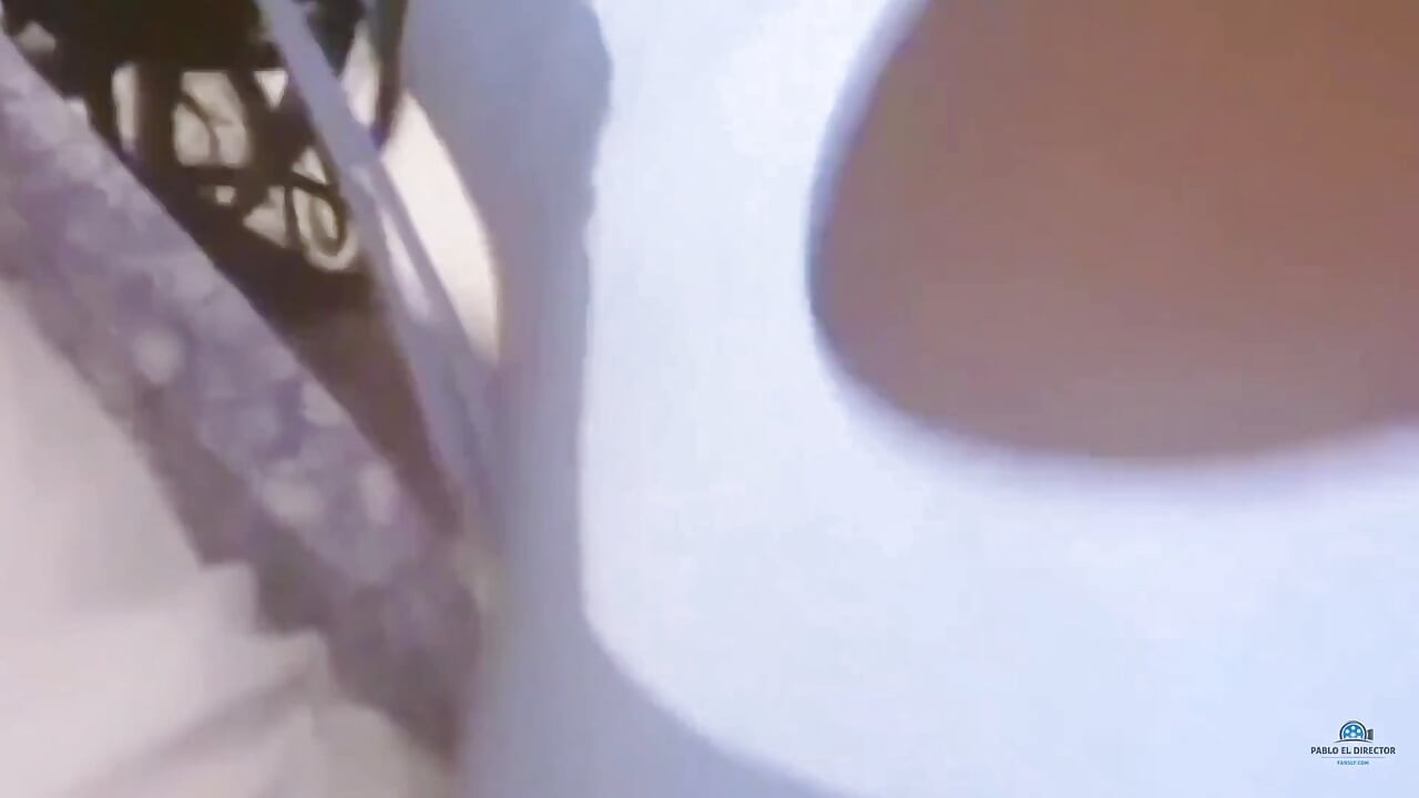 समुद्र तट की पार्टी में सांवली को उठाओ