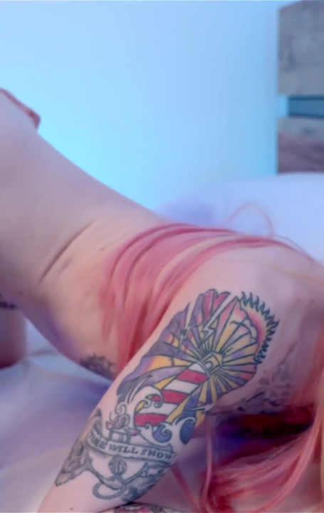 Marin Kitagawa fik et stort cumshot i ansigtet