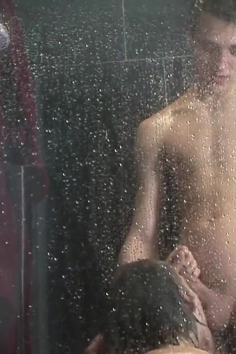 Exclusive video Bareback: Shower cock sucking with horny gay boys