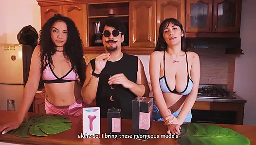 Делая это 2 джорджу спермы с некоторой помощью (Badpeach Toys обзор)