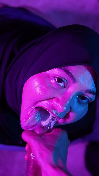 Nahaufnahme geile arabische Mädchen Deep Blowjob Taboo