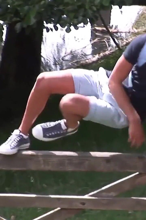 Eurocreme - gay twink dientot sama tukang kayu di luar ruangan gay